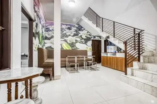 OYO 188 Wisma Nely Murni Guesthouse - photo 6