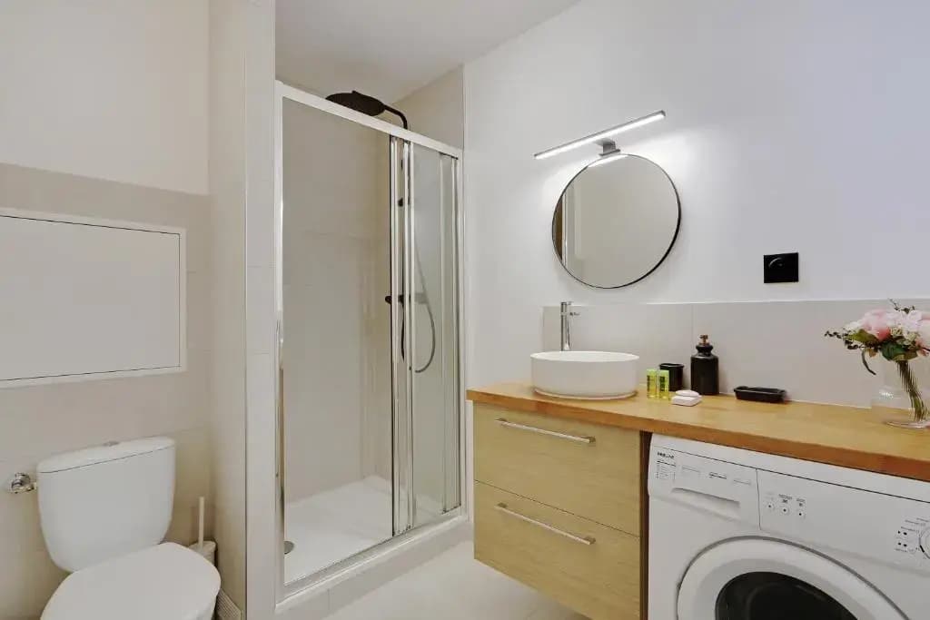 Buttes Chaumont - Sunny 2P apartment - photo 6