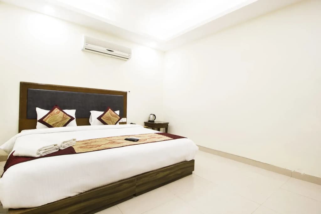 Hotel SRV - photo 6