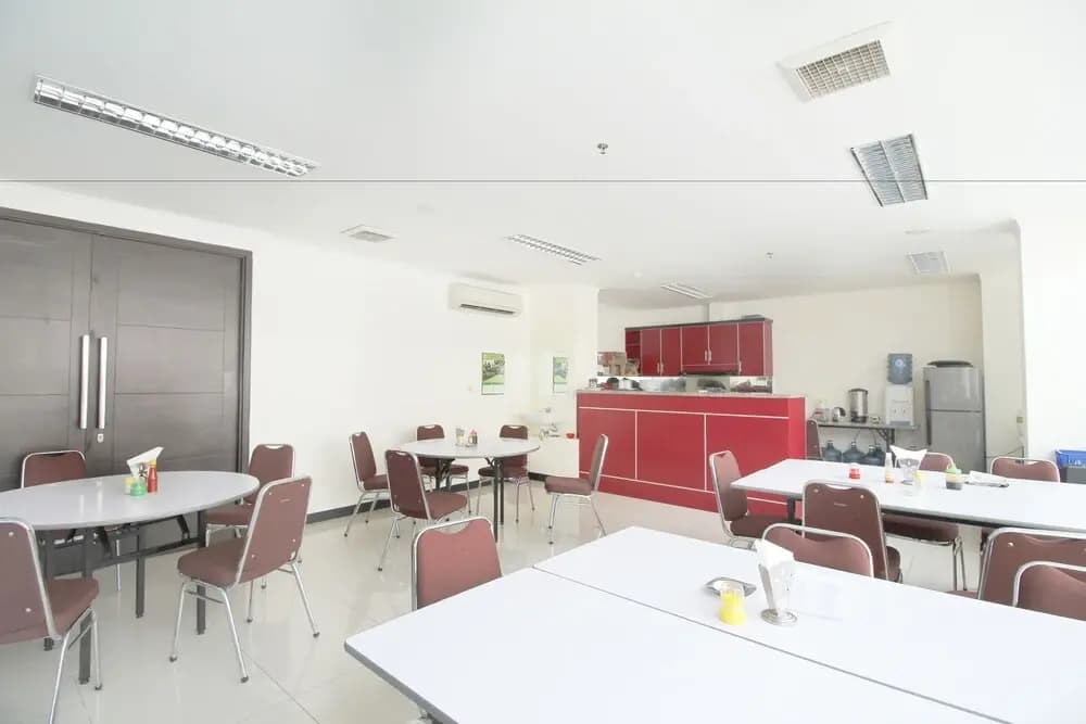 Airy Kemayoran Gunung Sahari Tiga 11 Jakarta - photo 17