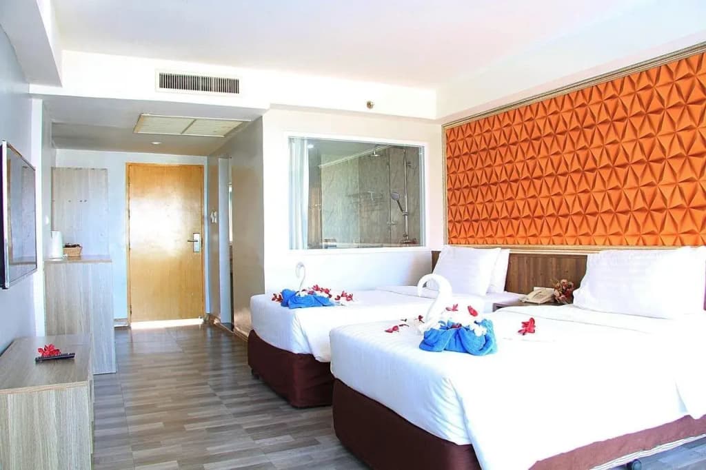 Dragon Beach Resort Jomtien Pattaya - photo 5