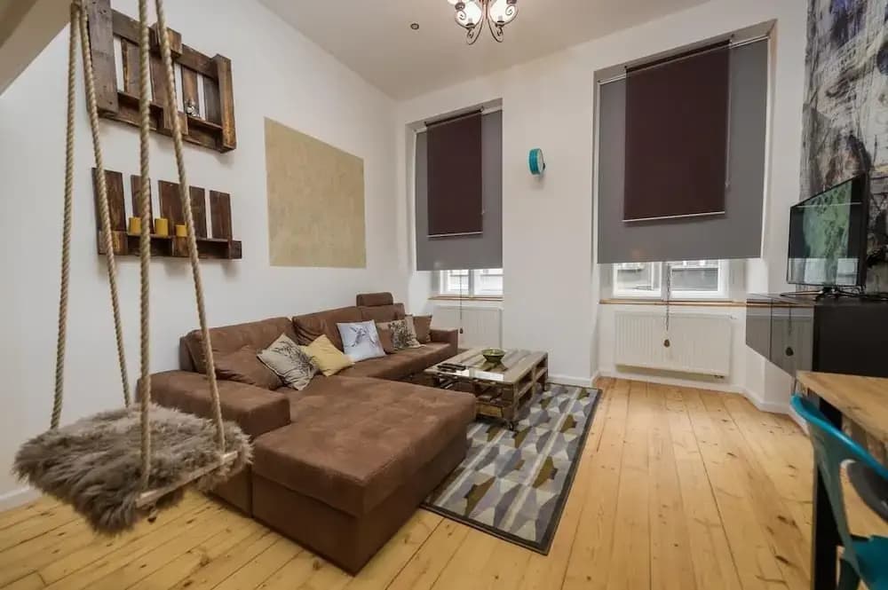 The Spot Apartment - photo 3