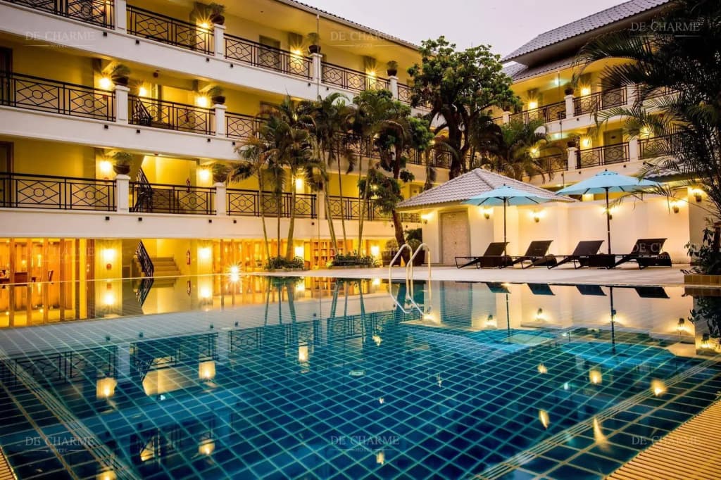 De Charme Hotel - photo 12