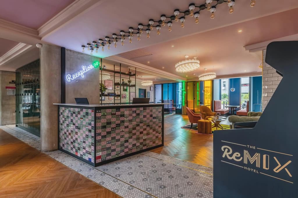 Moxy Paris La Villette Hotel - photo 39