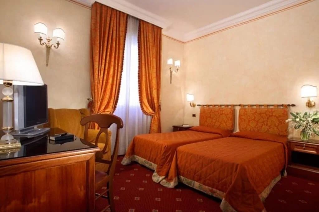 Grand Hotel Hermitage - photo 31