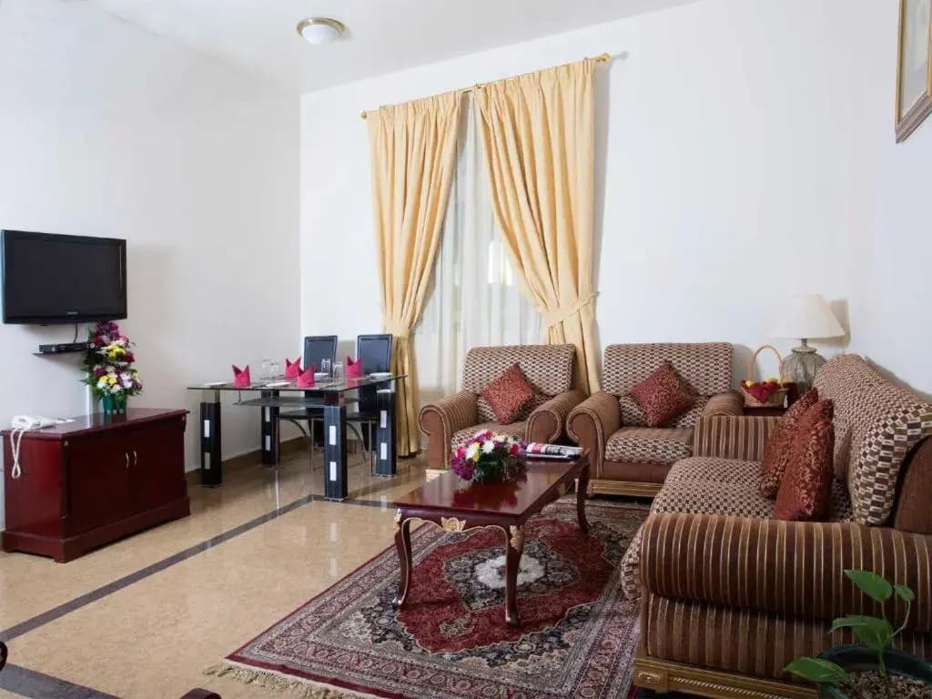 Safeer International Hotel - photo 9