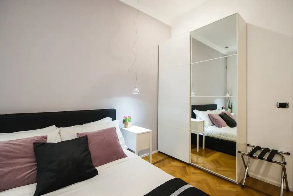 Modern & Central 1bed Flat in Amazing Location! - photo 2