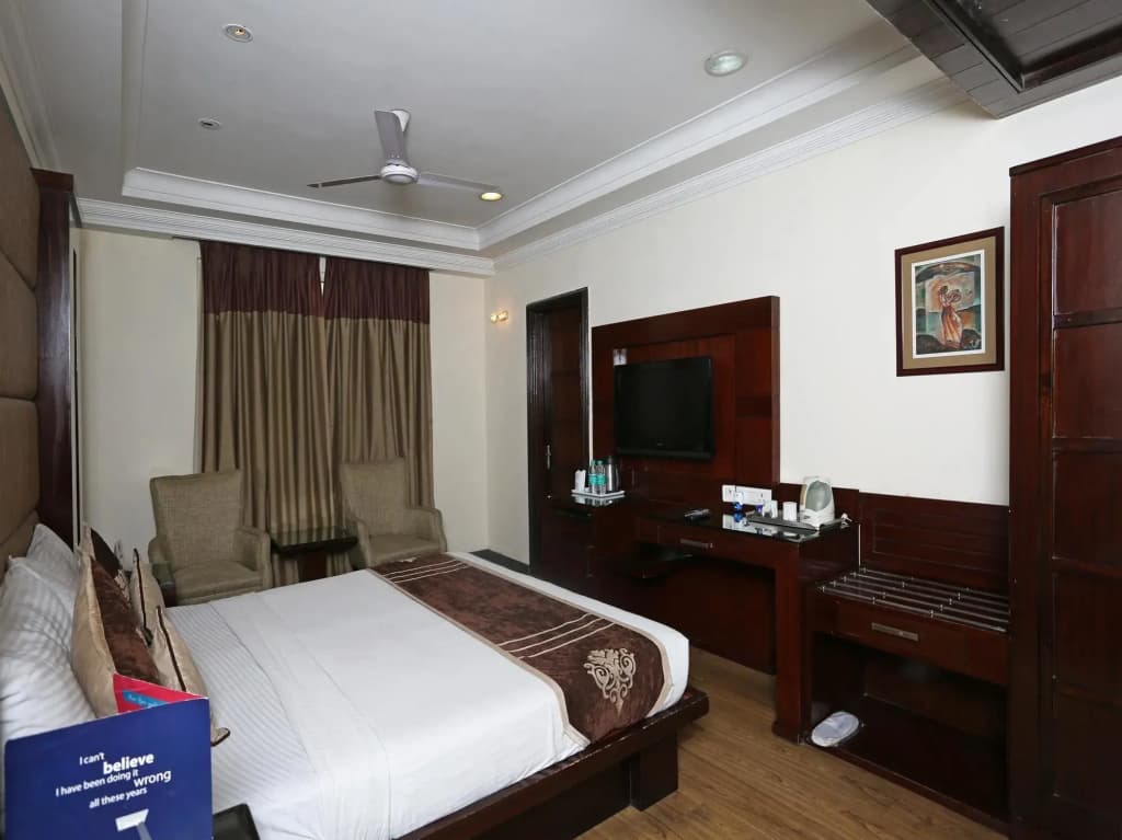 Oyo 712 Defence Colony - photo 4