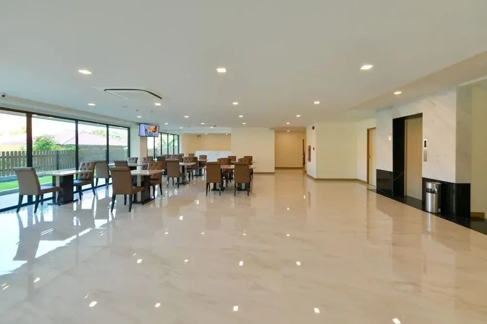 Iris palace - photo 23