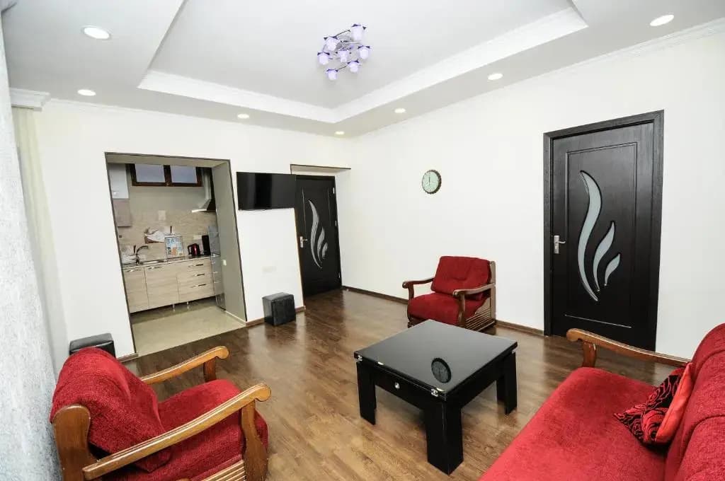 Elegant Modern Apartment - photo 5