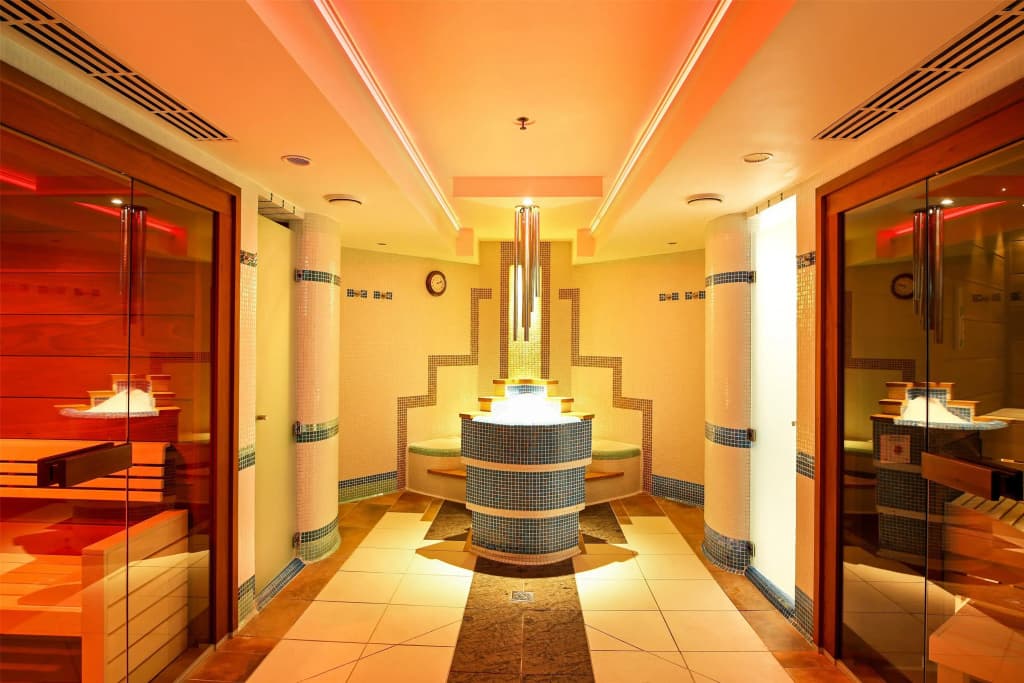 Kempinski Hotel Corvinus Budapest - photo 16