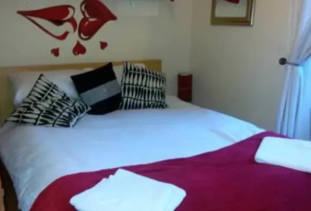Tony Asga - Hamza Apartment - photo 1