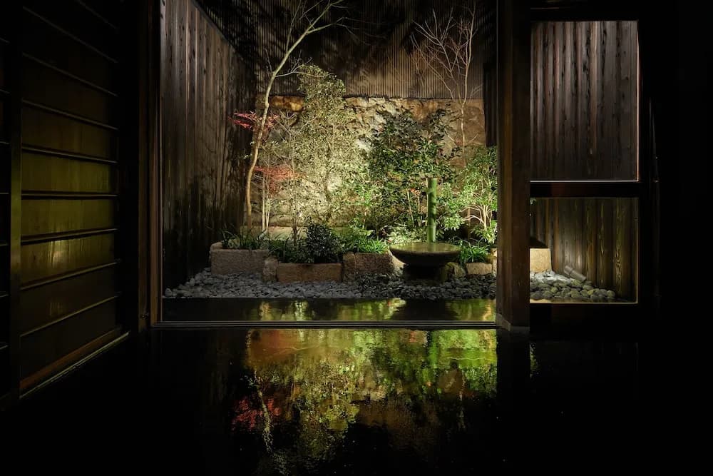 YADORU KYOTO Kagami No Yado - photo 1