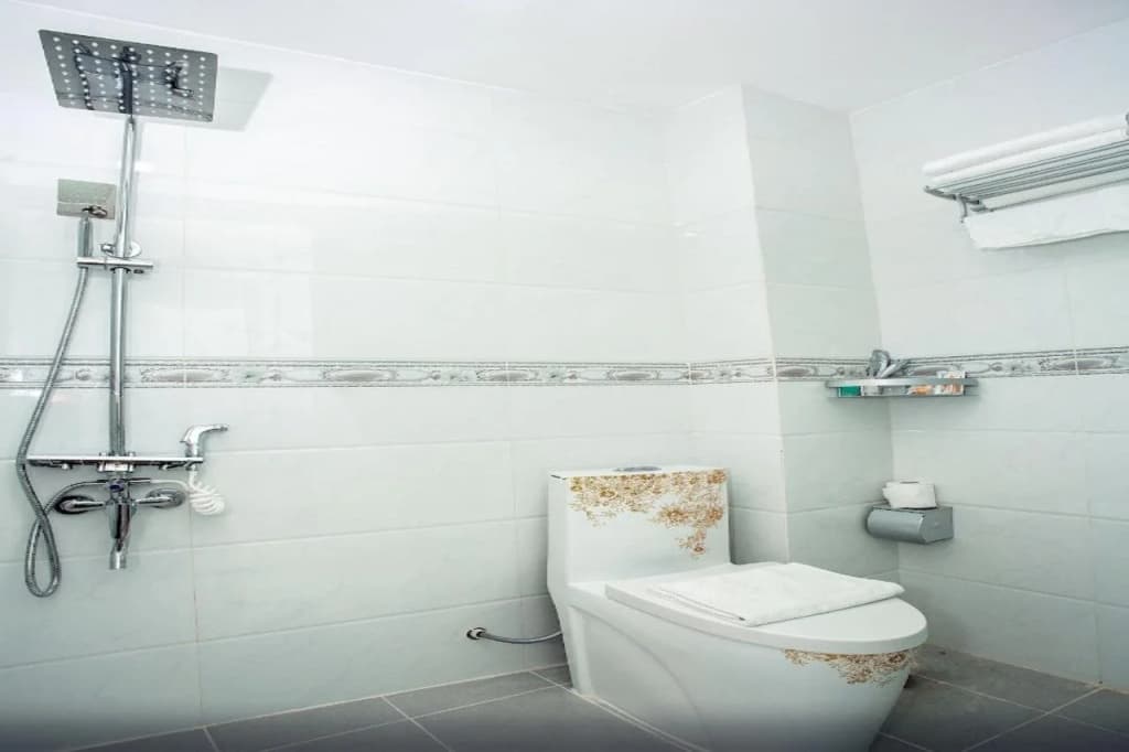 Valentine Hotel - photo 9