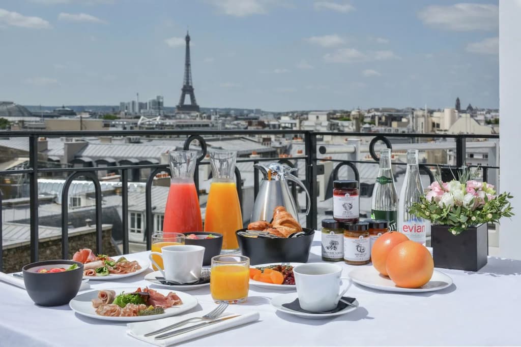 Maison Astor Paris, Curio Collection by Hilton - photo 12