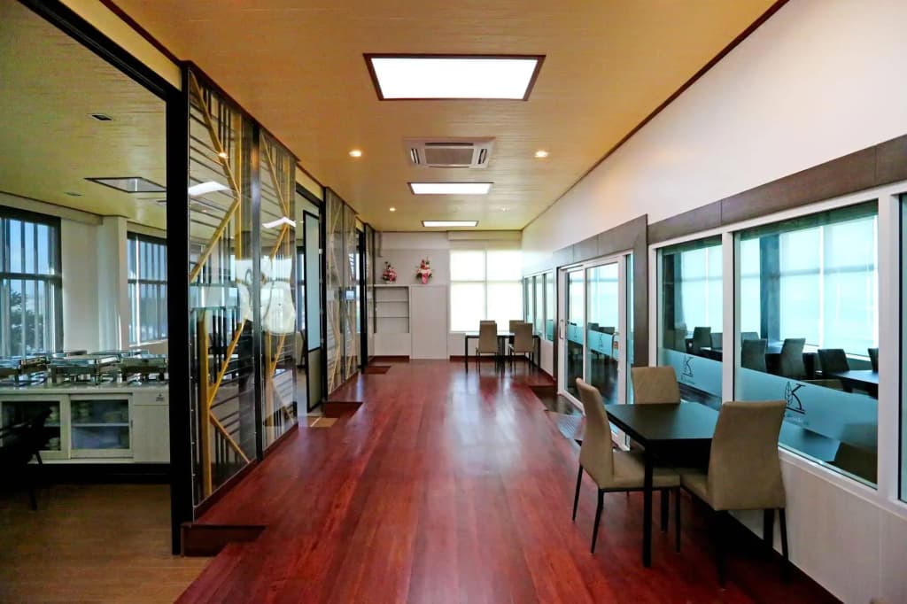RoomQuest Suvarnabhumi Airport Rom Klao - photo 6