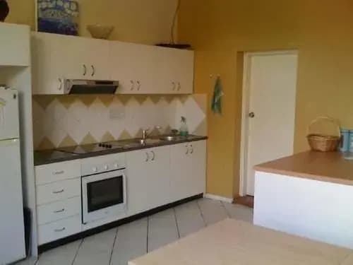 Sinclairs City Hostel - photo 18