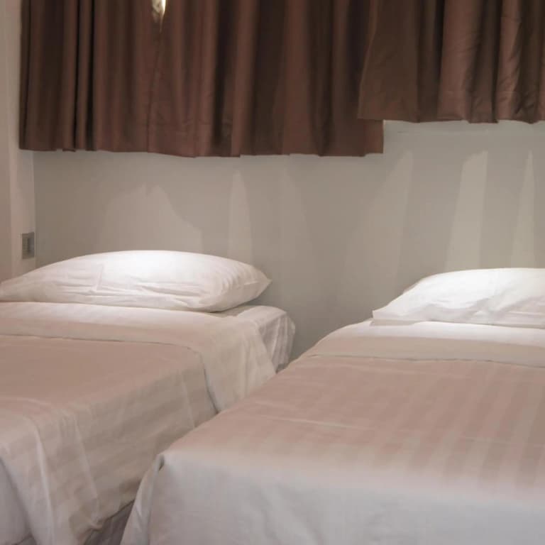Homy Hotel Central - photo 21
