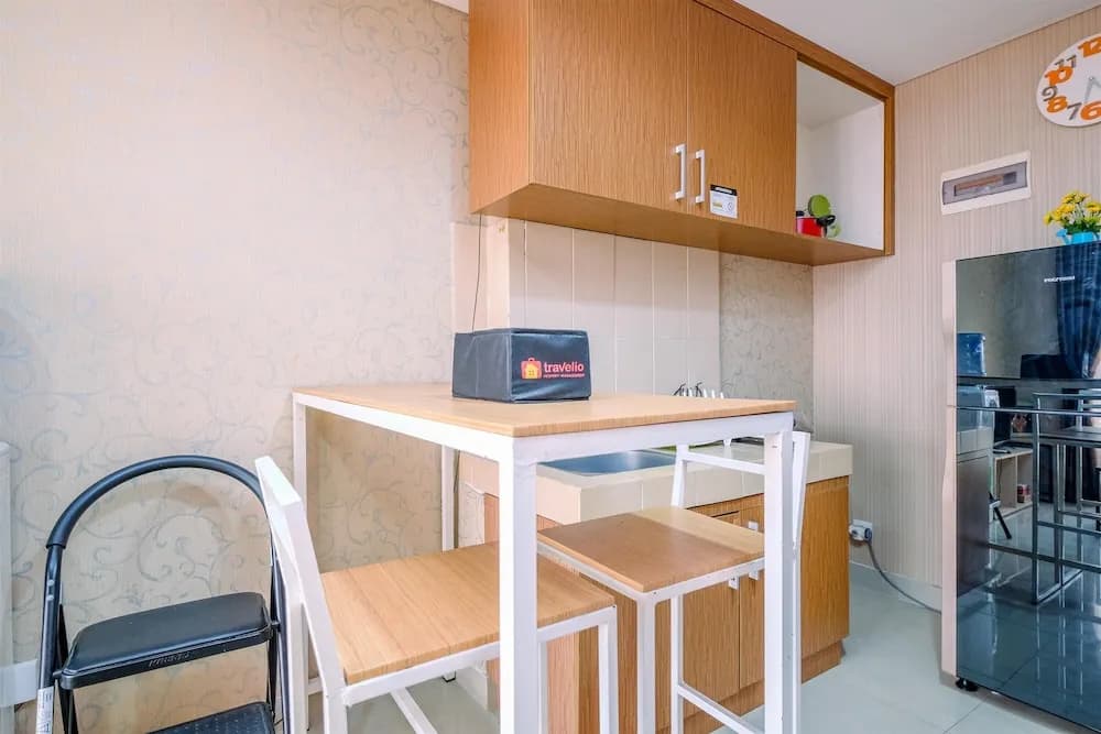 Comfortable And Homey 2Br Apartment At Royal Olive Residence - photo 22