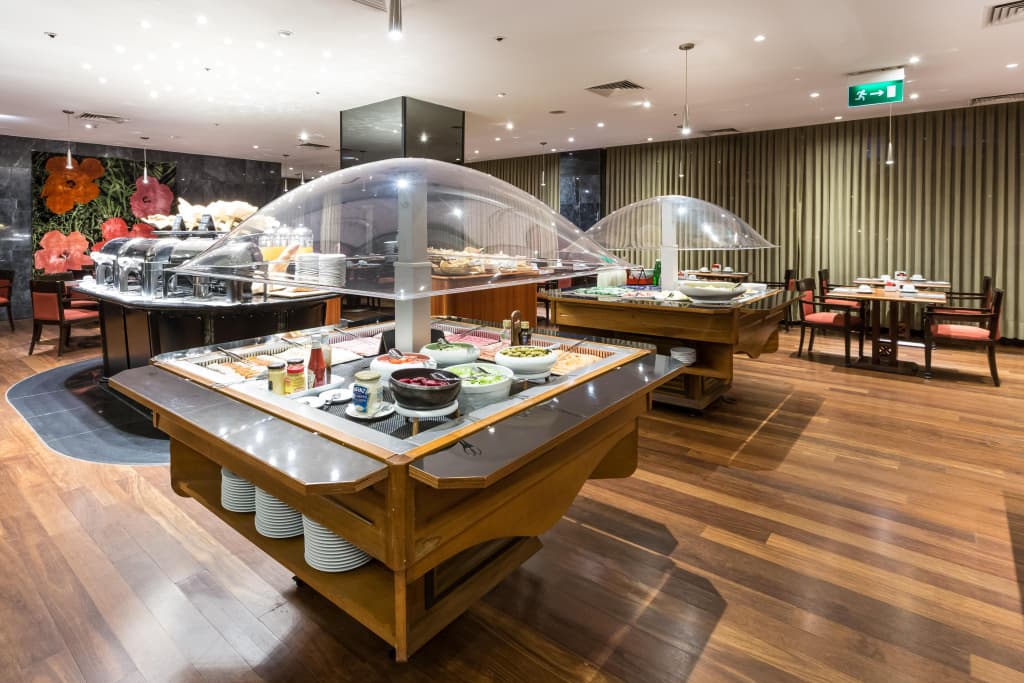 Radisson Blu Hotel - photo 50