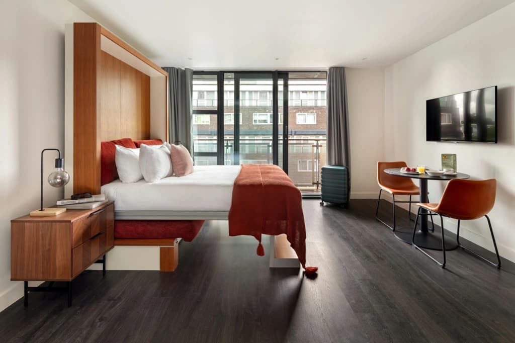 Marlin Apartments Canary Wharf - photo 32