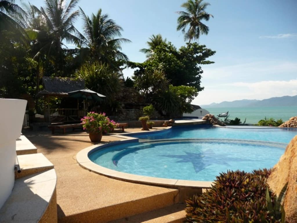 Shower of Sunshine Villa - photo 3