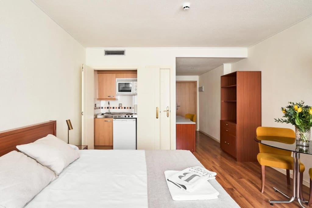 Apartamentos Juan Bravo - photo 4