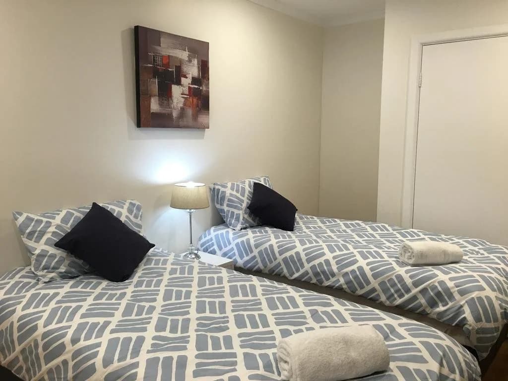 Ivy Units Glen Waverley - photo 4