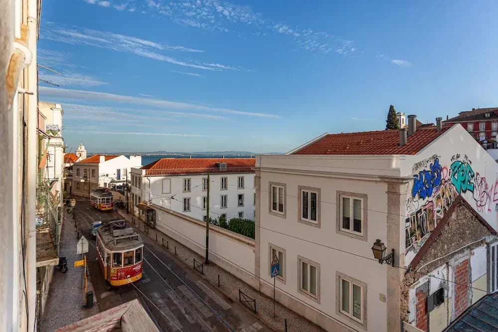 Gonzalo's Guest Apartments - Alfama Terrace - photo 1