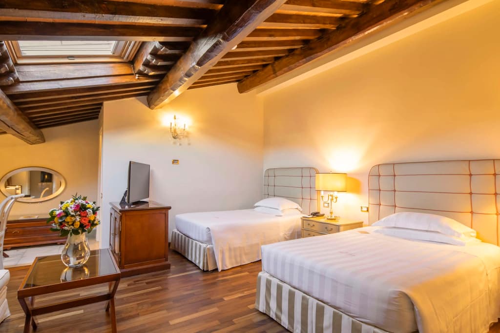 Golden Tower Hotel & Spa - photo 3
