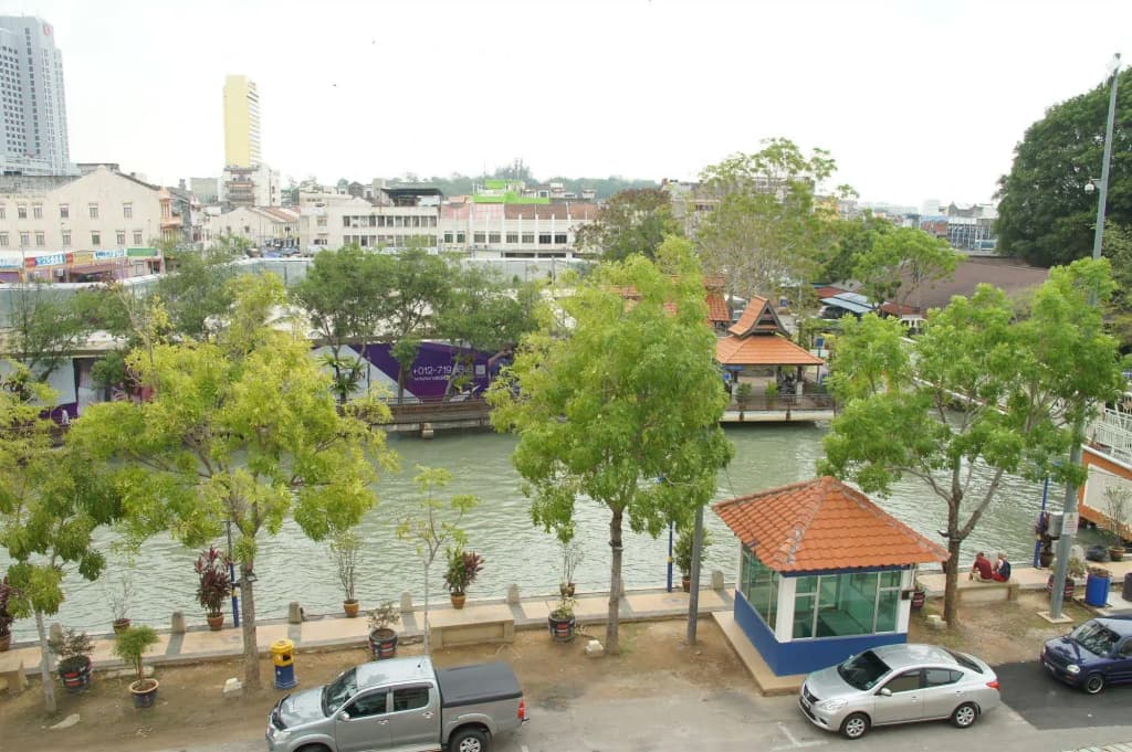 L'armada Guesthouse - photo 17