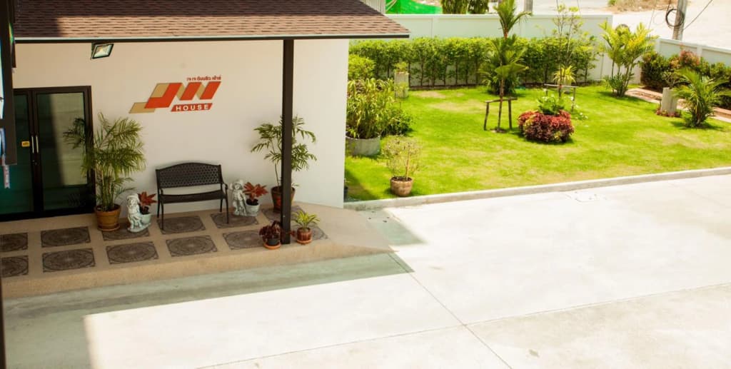 JJW House - photo 16
