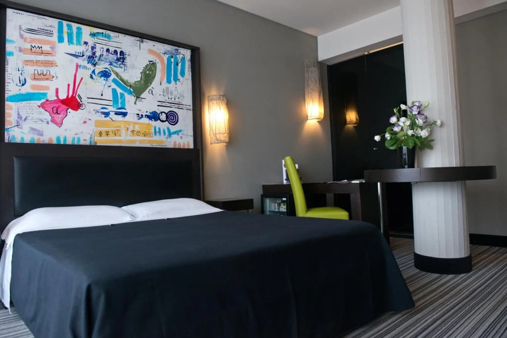 Hotel Twenty One  - photo 22