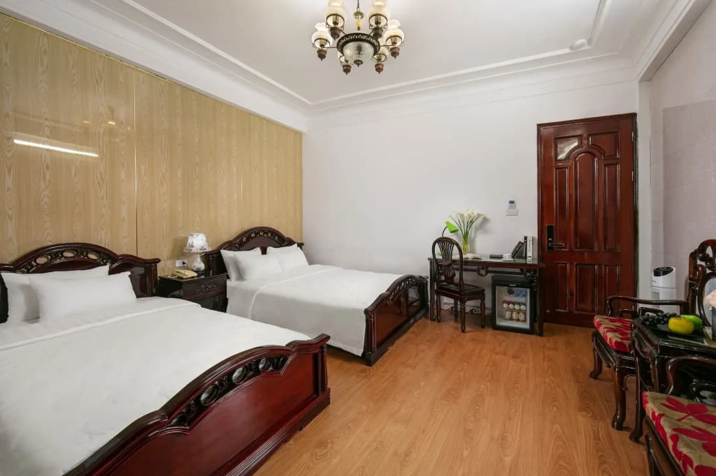 Little Diamond Hotel - photo 7
