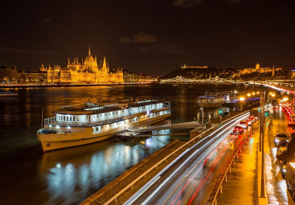 Grand Jules Boat Hotel Budapest - photo 21