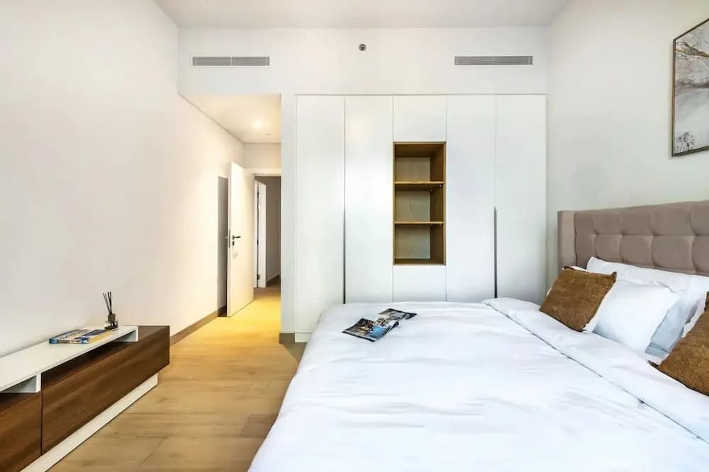 Stylish 2BR in La Rive 2 - photo 23
