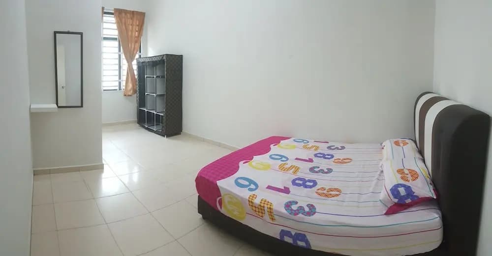 Homestay Ainizie Melaka - photo 4
