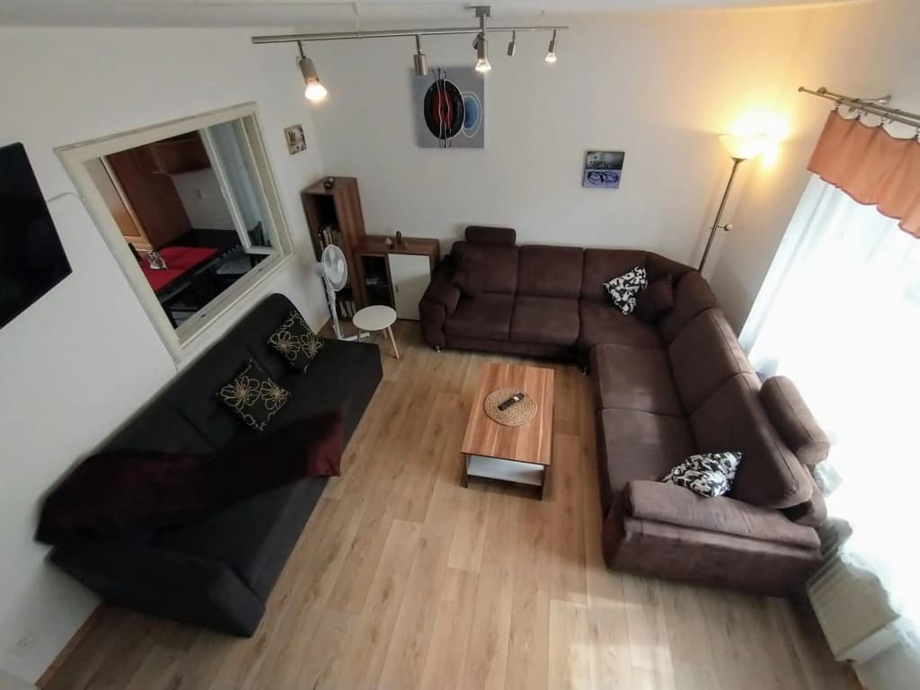 Apartment with a garden - photo 3