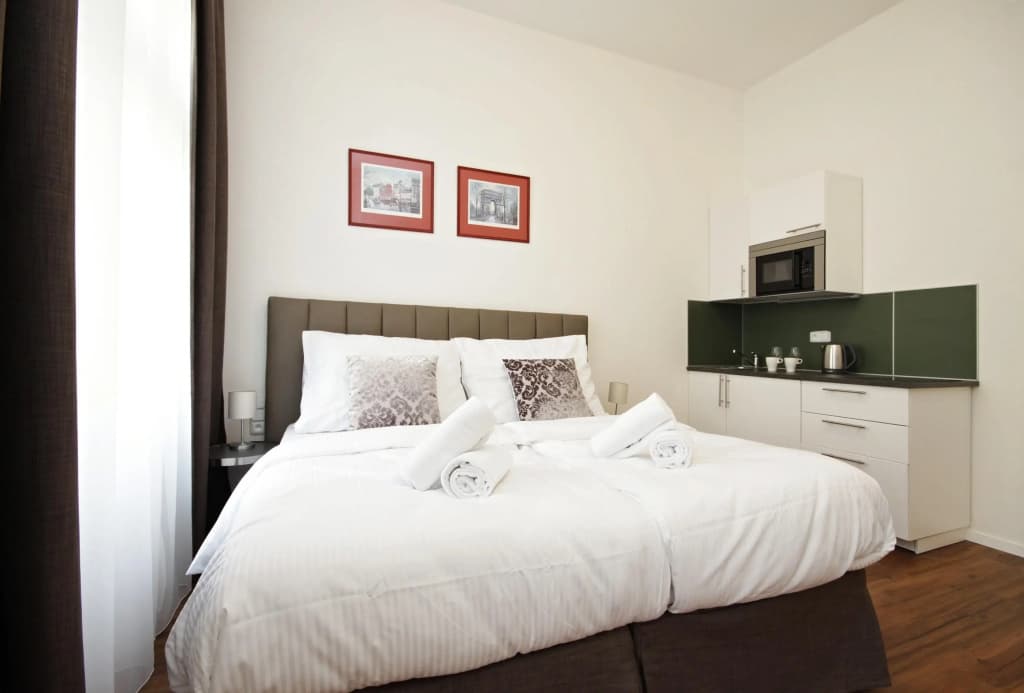 Elizabeth Suites - photo 4
