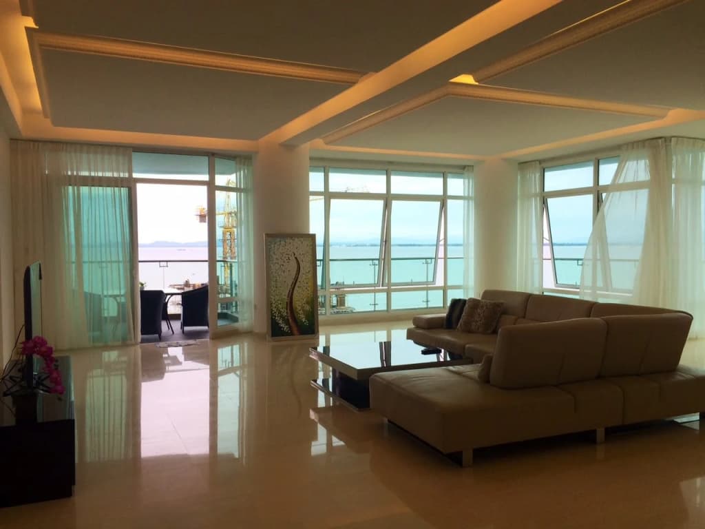 H Residence - photo 2
