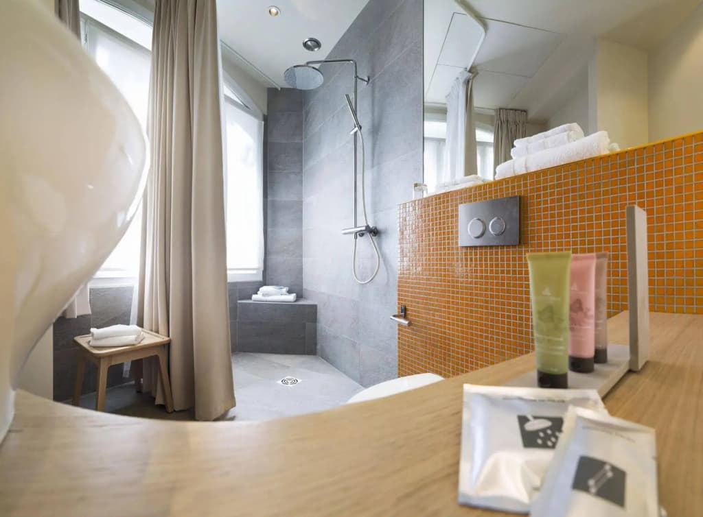 Max Hotel - photo 10