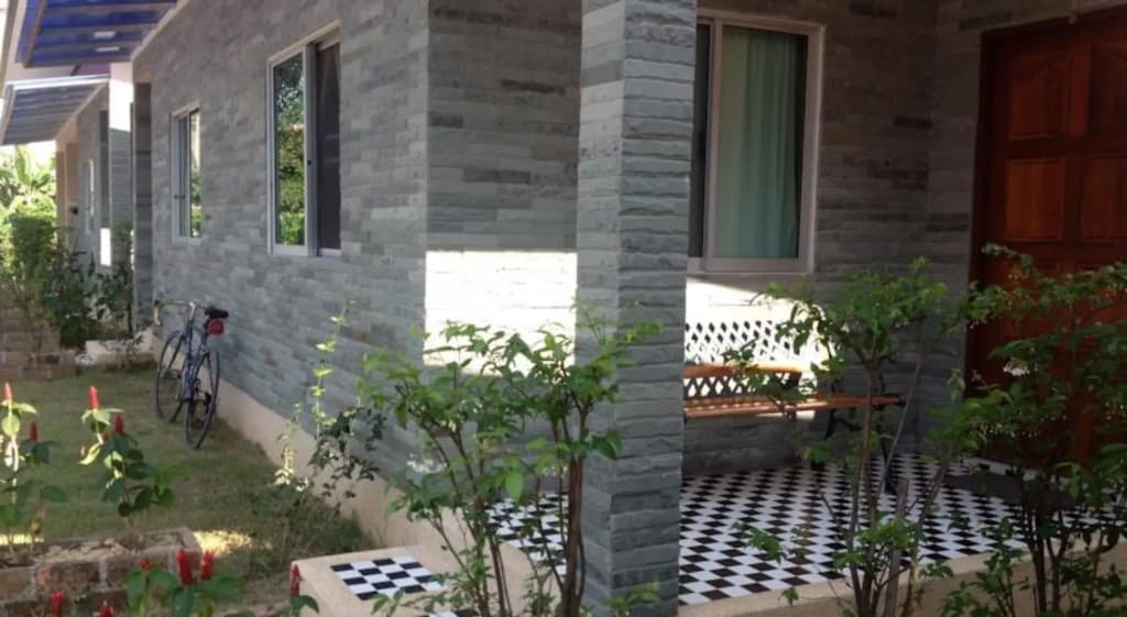 Canal Resort - photo 17