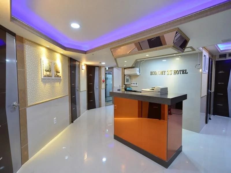 2u Hotel - photo 4