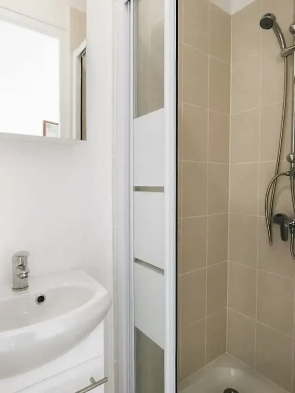 Cosy Flat In The 15th - photo 9