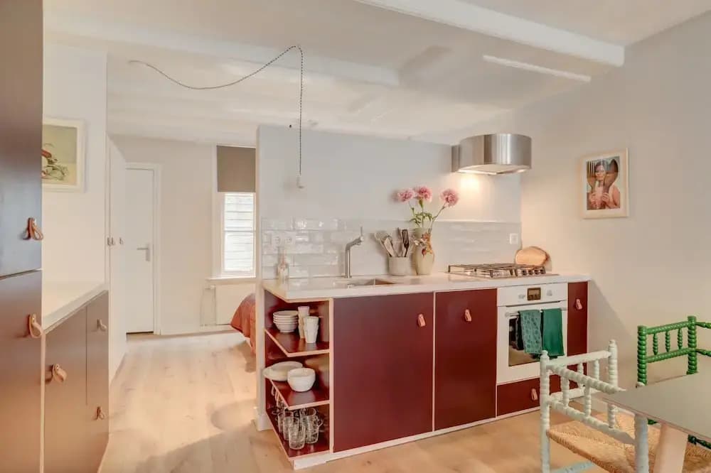 Beautiful Jordaan Studio - photo 10