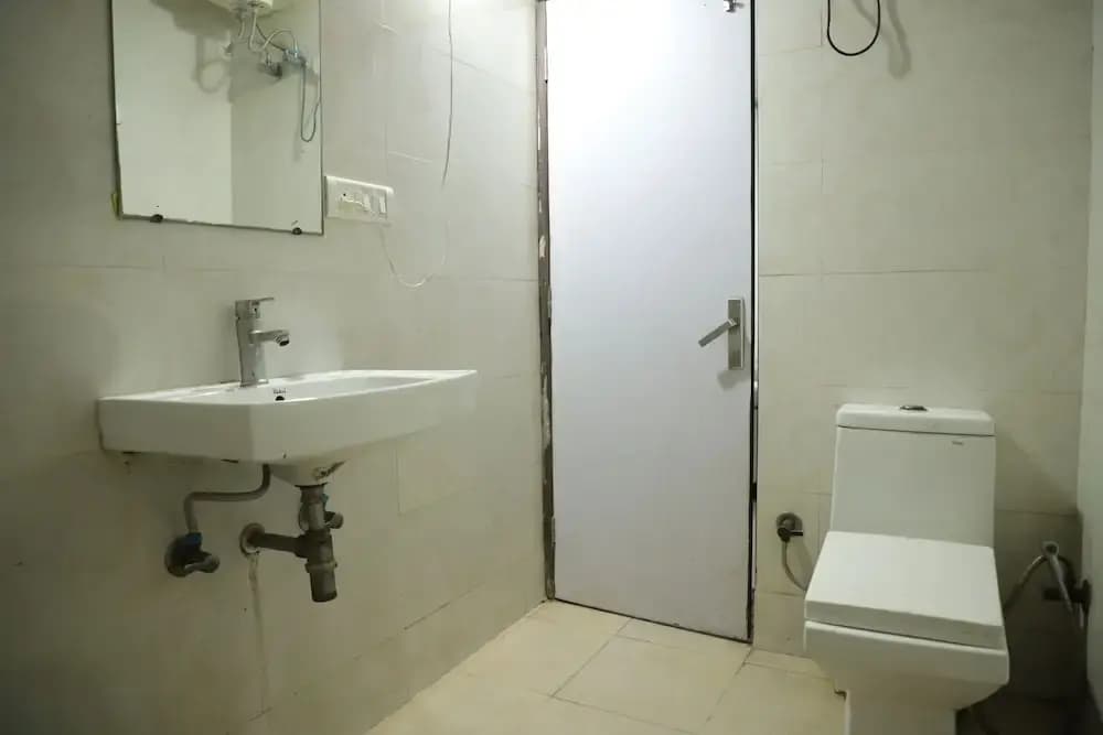 Pearl Residency Inn - photo 11