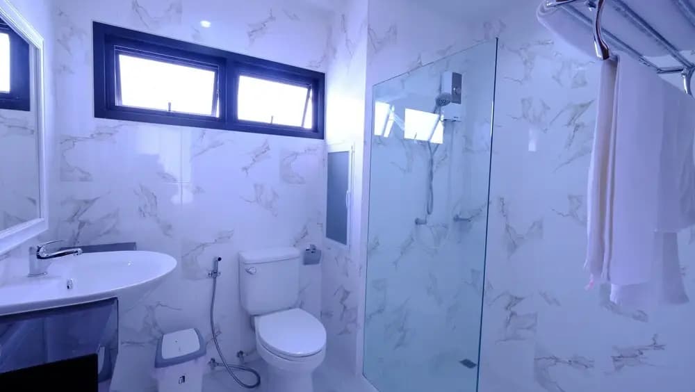 Amonrat Apartment - photo 8