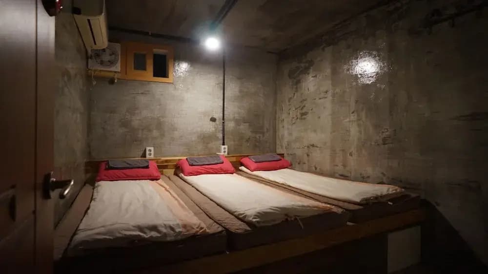 Guesthouse H - photo 6