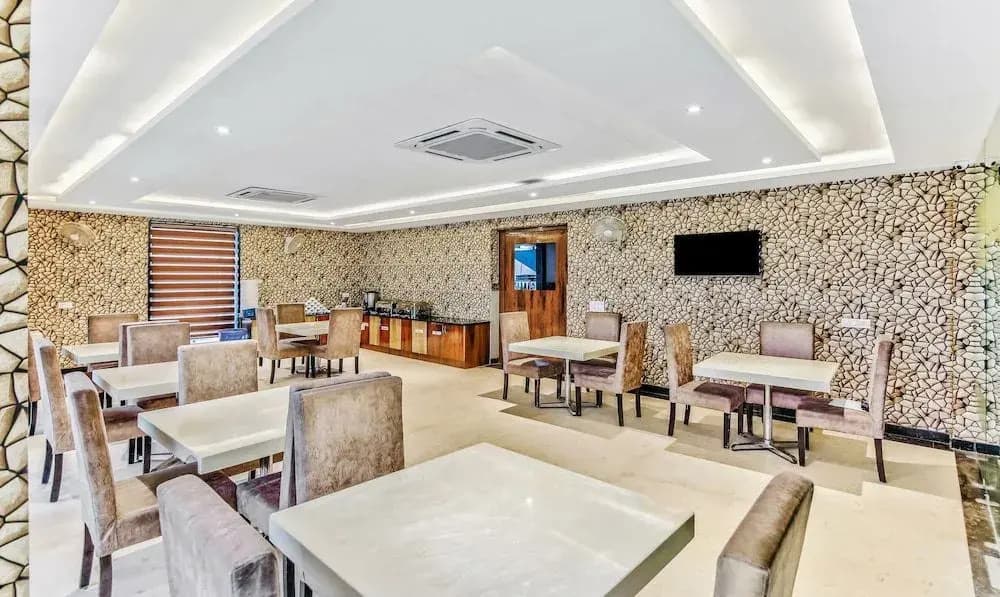 Treebo Trend Hotel Swiss - photo 9