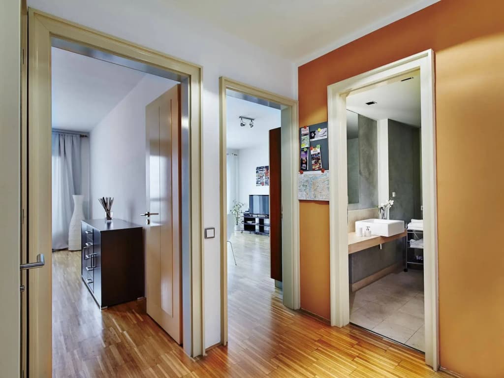 Waterfront Apartments - photo 3